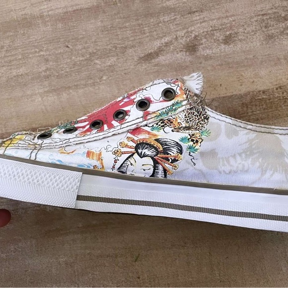 Ed Hardy Fashion Slip on Sneakers - Picture 4 of 6